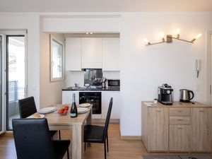 23707207-Ferienwohnung-2-Lugano-300x225-2