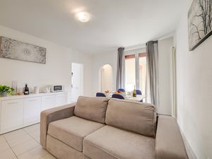 23707260-Ferienwohnung-4-Lugano-300x225-2