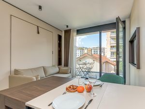 23707392-Ferienwohnung-2-Lugano-300x225-2