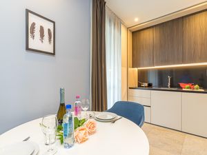 23707394-Ferienwohnung-2-Lugano-300x225-4