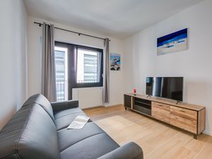 23708145-Ferienwohnung-10-Lugano-300x225-3