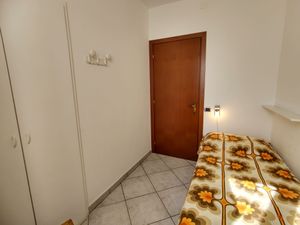 23848230-Ferienwohnung-5-Luino-300x225-1