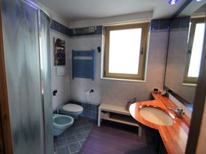 23859057-Ferienwohnung-6-Luino-300x225-2