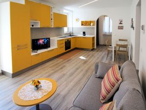 Ferienwohnung für 4 Personen (62 m&sup2;) in Luino