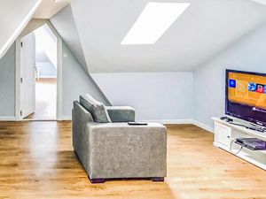 23751404-Ferienwohnung-6-Lukecin-300x225-5