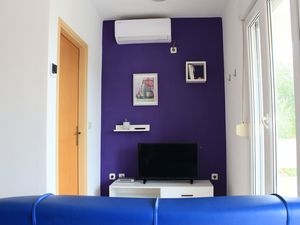 18324064-Ferienwohnung-3-Lukoran-300x225-2