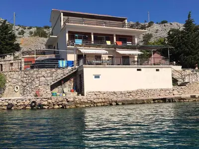 Ferienwohnung für 7 Personen (90 m²) in Lukovo Šugarje 1/10
