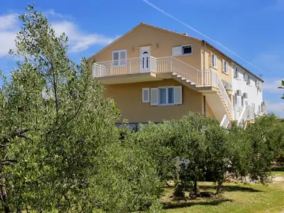 Ferienwohnung für 2 Personen in Lumbarda 4/10