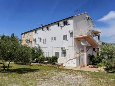 Ferienwohnung für 2 Personen in Lumbarda 8/10
