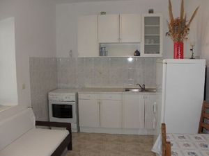 19285026-Ferienwohnung-0-Lumbarda-300x225-5