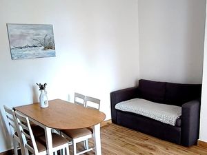 18791408-Ferienwohnung-4-Lumbarda-300x225-1