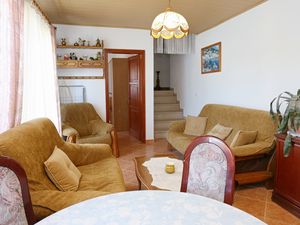 18954813-Ferienwohnung-9-Lumbarda-300x225-1