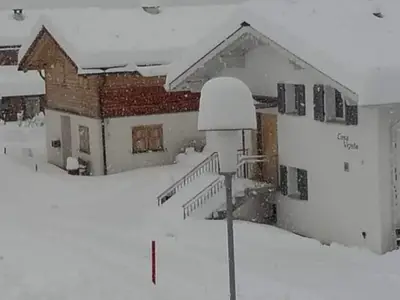 Ferienwohnung für 6 Personen in Lumbrein 2/10