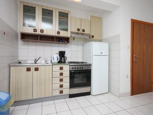 19126813-Ferienwohnung-4-Lun-300x225-4