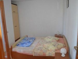 22235071-Ferienwohnung-4-Lun-300x225-3