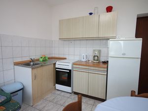 19129299-Ferienwohnung-6-Lun-300x225-4