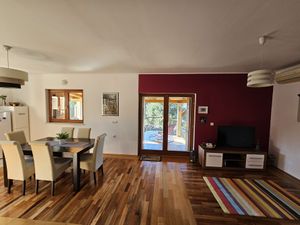 23980551-Ferienwohnung-6-Lun-300x225-3