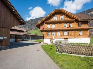 18480213-Ferienwohnung-5-Lungern-300x225-1