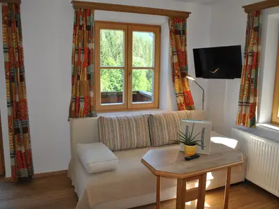 Gemütliche Ecke zum Entspannen, kann man zu einer großen Schlafcouch verwandeln, FW 1