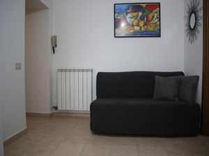 23937972-Ferienwohnung-4-Lurago D'Erba-300x225-3