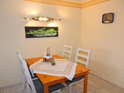 DiningRoom
