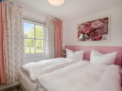 Bungalow 8