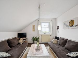 22935357-Ferienwohnung-4-Lutzerath-300x225-5