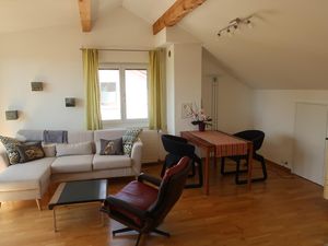 441640-Ferienwohnung-2-Luzern-300x225-1