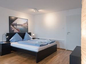 19017746-Ferienwohnung-6-Luzern-300x225-4