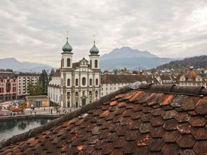 21945895-Ferienwohnung-7-Luzern-300x225-2