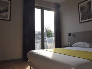 23551853-Ferienwohnung-2-Lyon-300x225-2