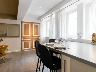 DiningRoom