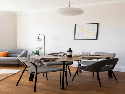 DiningRoom