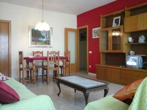 18943427-Ferienwohnung-8-L’Hospitalet de Llobregat-300x225-1