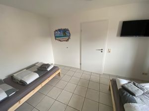 23664568-Ferienwohnung-6-Mackenbach-300x225-4