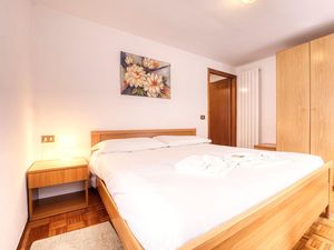 23966141-Ferienwohnung-6-Macugnaga-300x225-4