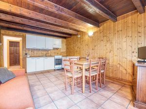 23956299-Ferienwohnung-6-Macugnaga-300x225-2