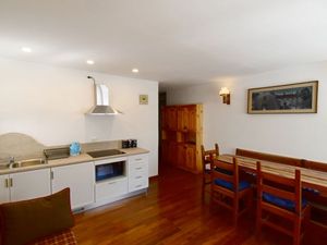 22133959-Ferienwohnung-6-Madonna Di Campiglio-300x225-4