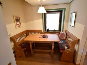 23169241-Ferienwohnung-4-Madonna Di Campiglio-300x225-4