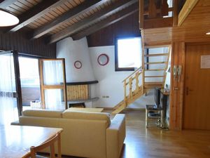 23426682-Ferienwohnung-5-Madonna Di Campiglio-300x225-3