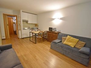 22133925-Ferienwohnung-4-Madonna Di Campiglio-300x225-2