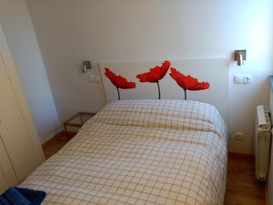 22447523-Ferienwohnung-6-Madrid-300x225-1