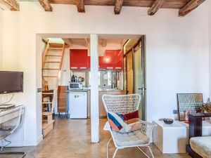 23573594-Ferienwohnung-4-Madrid-300x225-4