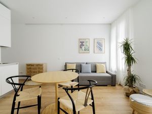 23660419-Ferienwohnung-5-Madrid-300x225-4