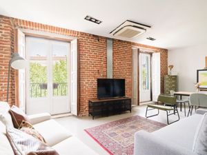 23826421-Ferienwohnung-5-Madrid-300x225-0