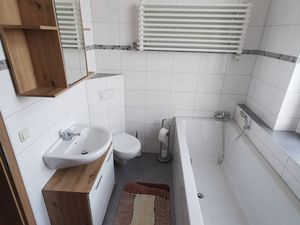 23516282-Ferienwohnung-4-Magdeburg-300x225-4