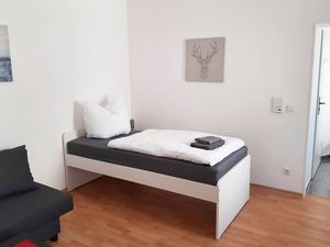 23483572-Ferienwohnung-3-Magdeburg-300x225-1