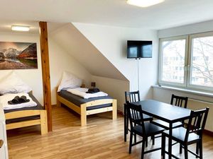 23101087-Ferienwohnung-4-Magdeburg-300x225-1