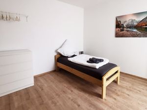 23101089-Ferienwohnung-4-Magdeburg-300x225-5