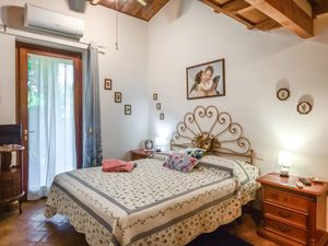 24048297-Ferienwohnung-6-Magliano In Toscana-300x225-3